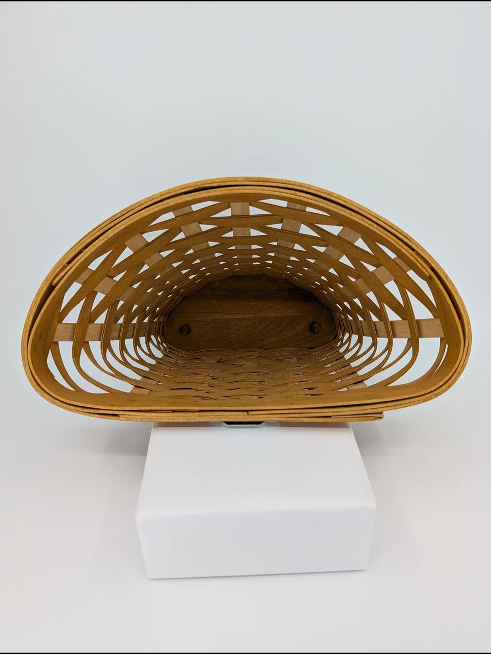 Longaberger 2005 Wall Vase Basket/Planter & Wrought Iron Stand/Hanger w/Leaves